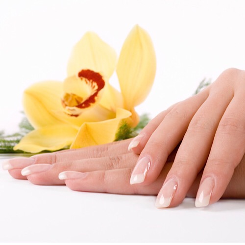 T NAILS - manicure